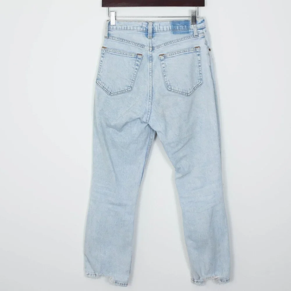 Abercrombie & Fitch ankle straight